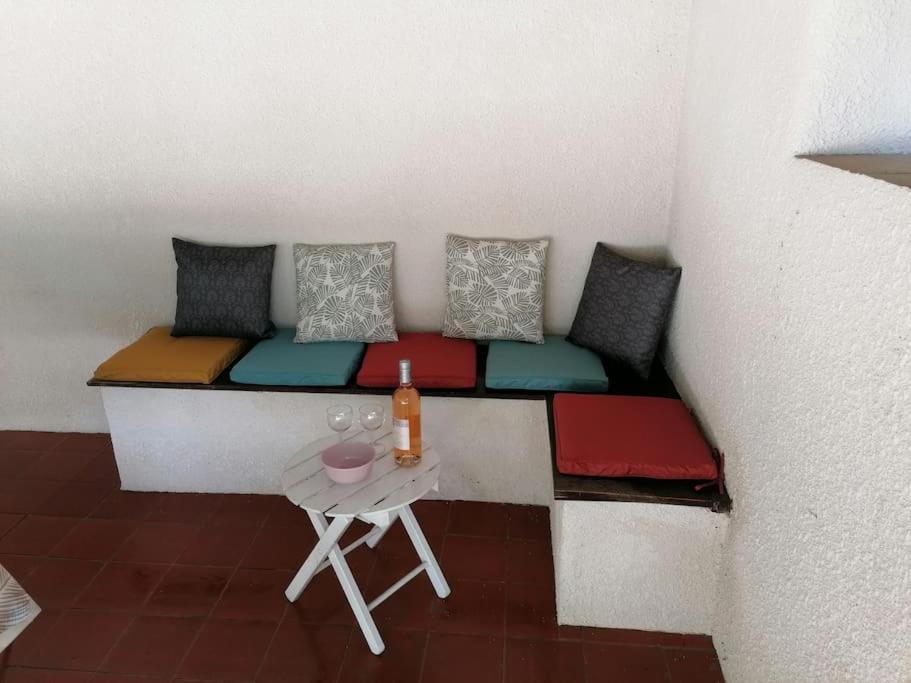 Studio Meyreuil-Terrasse-Au Calme En Campagne-Clim ภายนอก รูปภาพ