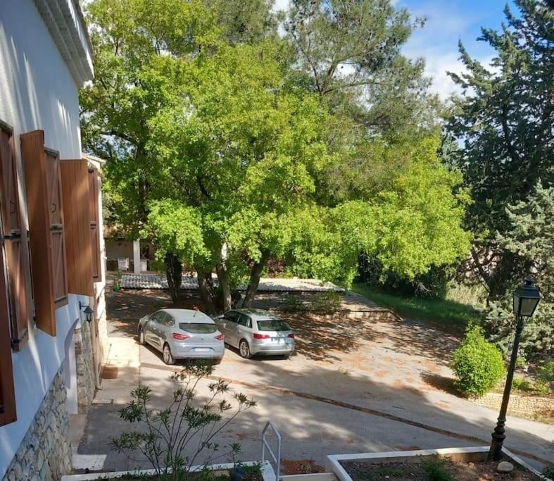 Studio Meyreuil-Terrasse-Au Calme En Campagne-Clim ภายนอก รูปภาพ